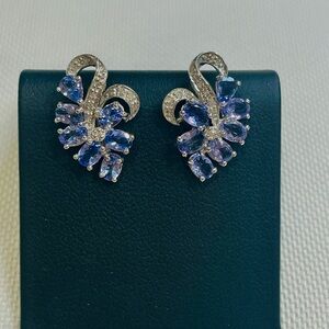 10KT White Gold Tanzanite With Diamonds Stud Earrings
